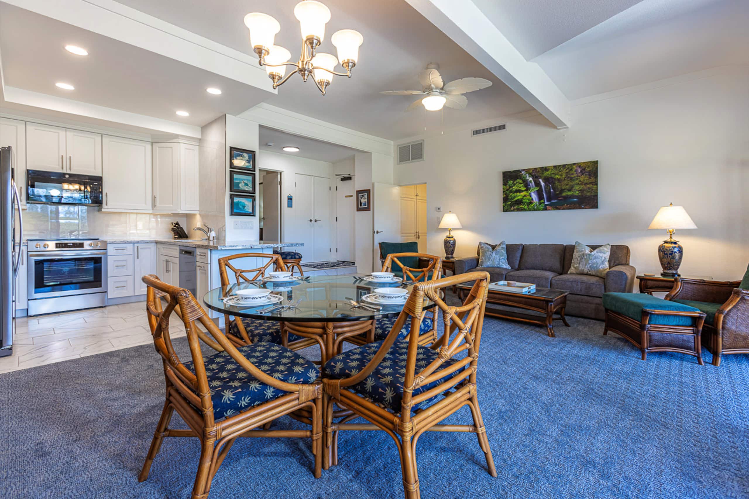 Condo in Lahaina · ★5.0 · 2 bedrooms · 2 beds · 2 baths - Image 7