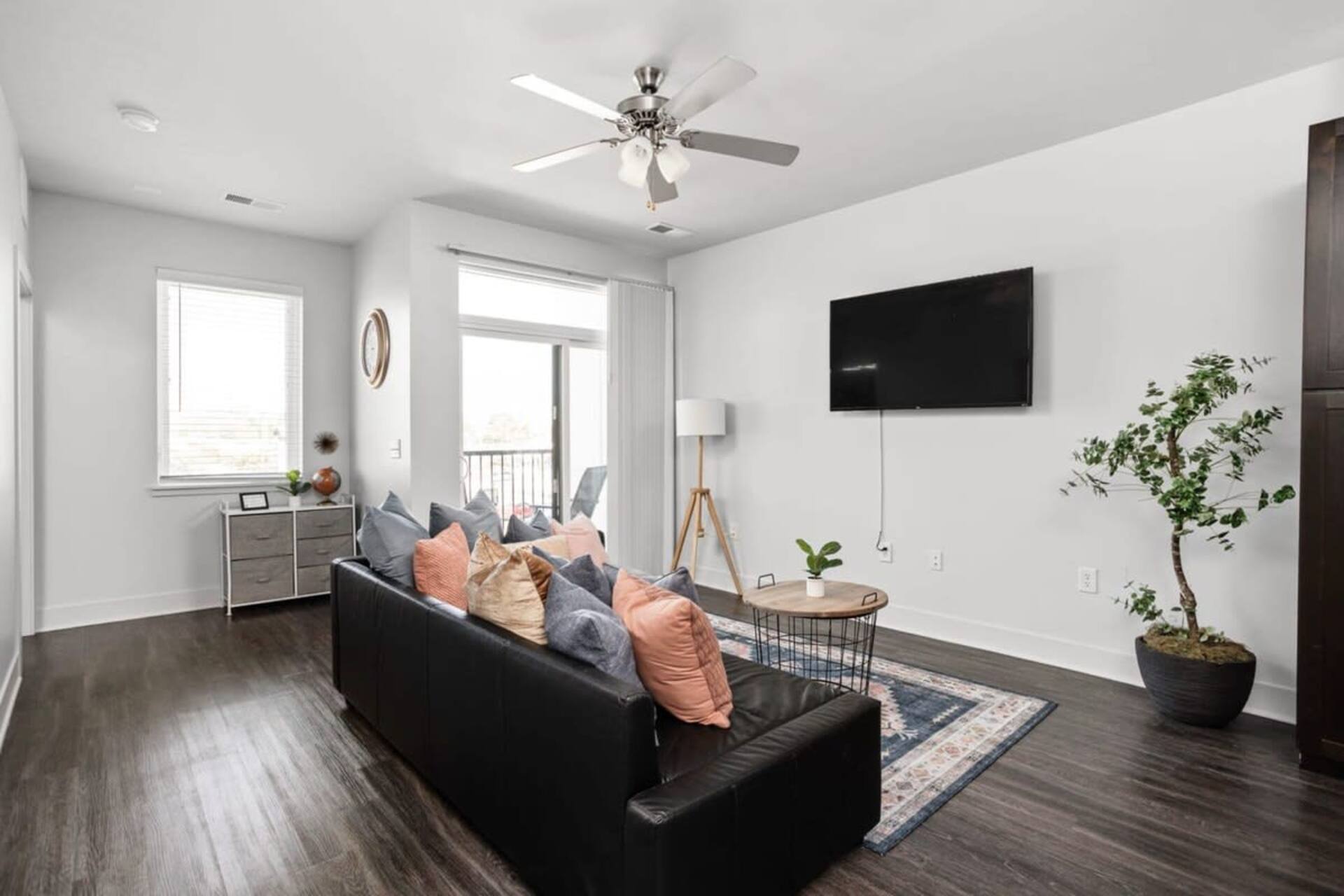 Apartamento apta para familias con barbacoa, internet de alta velocidad y piscina