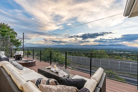 Millcreek Villa: Scenic Fun & Games Getaway!ski