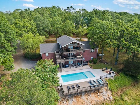 Old Campbell Cove, Beaver Lake| Pool | Hot Tub