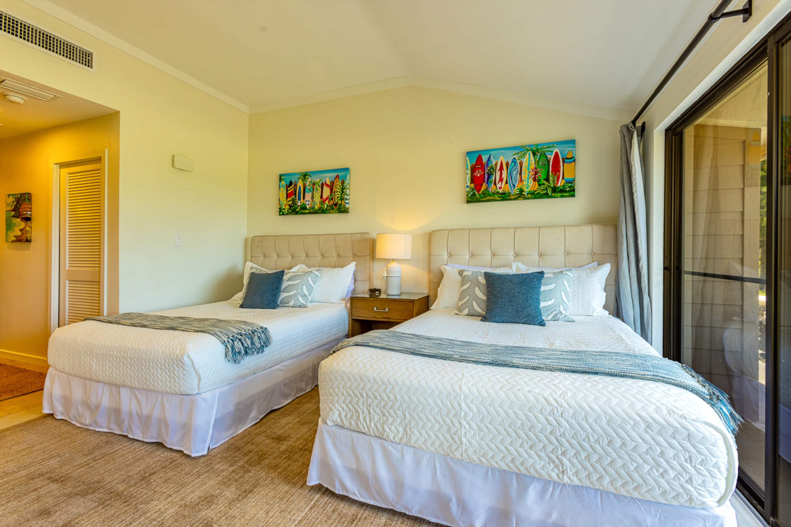 Condo in Lahaina · ★4.17 · 2 bedrooms · 4 beds · 2 baths - Image 31