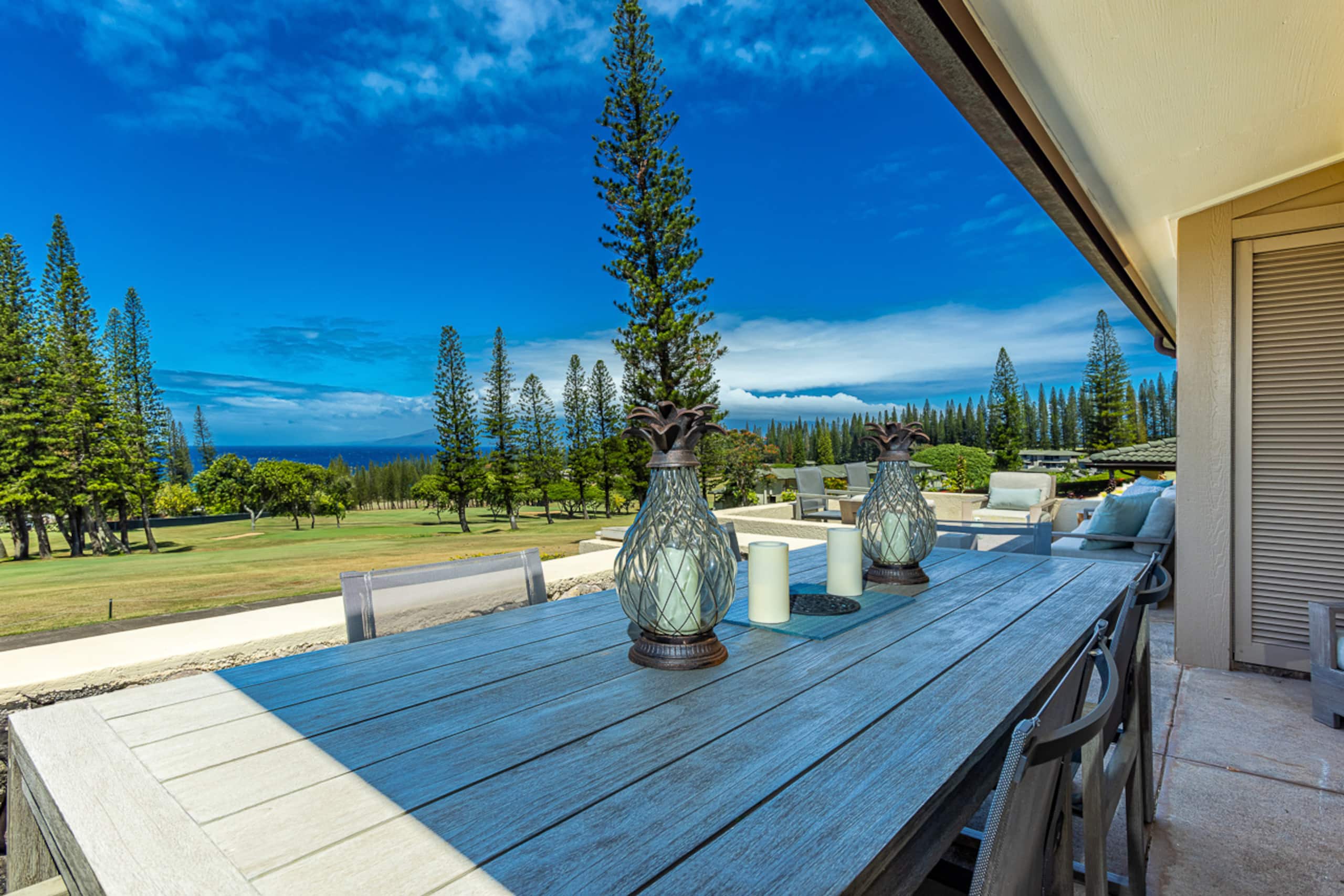 Condo in Lahaina · ★4.17 · 2 bedrooms · 4 beds · 2 baths - Image 7