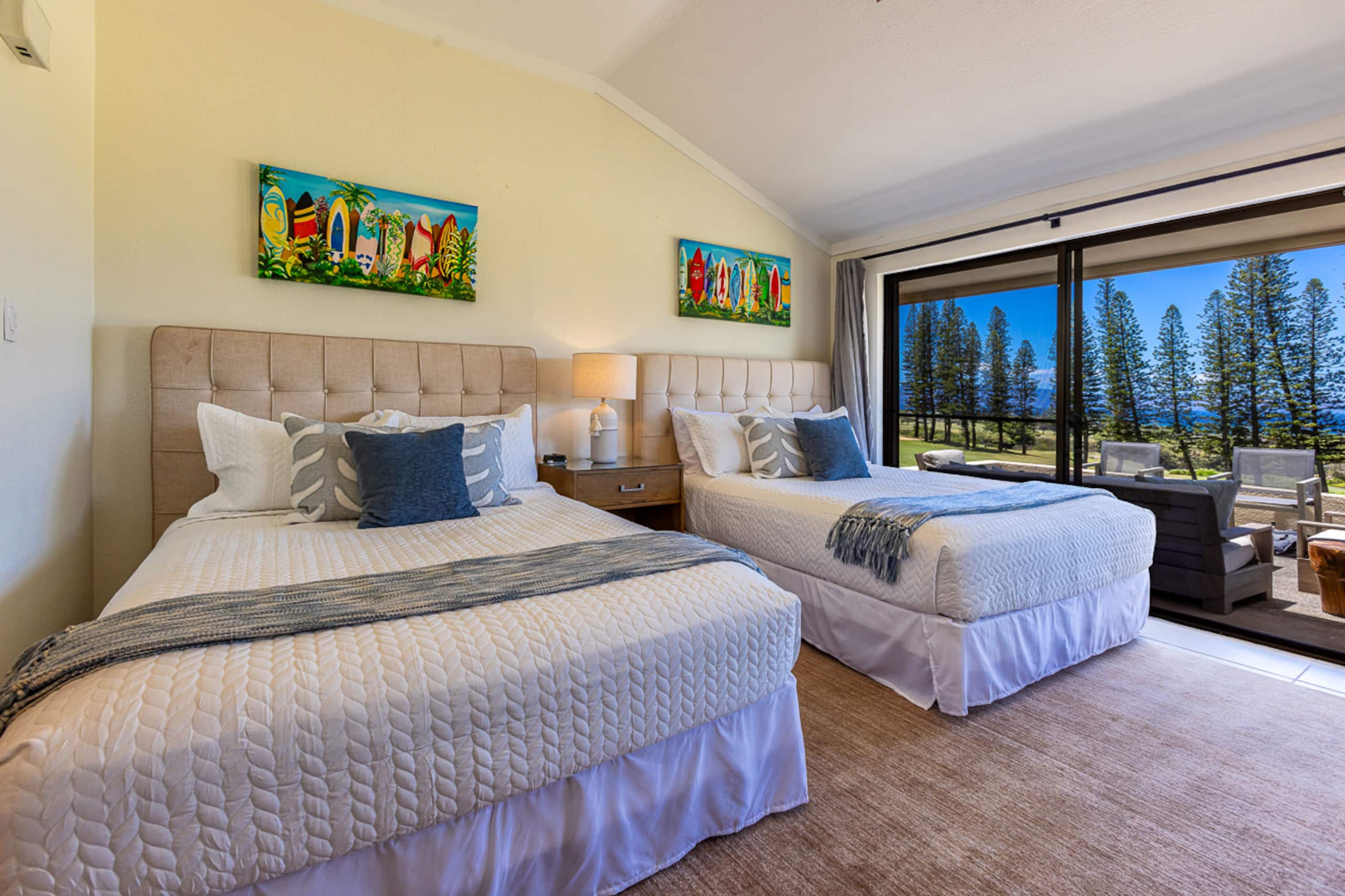 Condo in Lahaina · ★4.17 · 2 bedrooms · 4 beds · 2 baths - Image 30