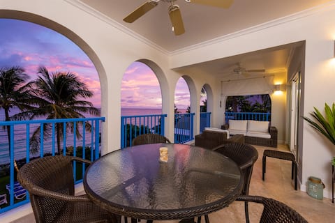 #301 Oceanview beachfront Maxwell Beach Villas