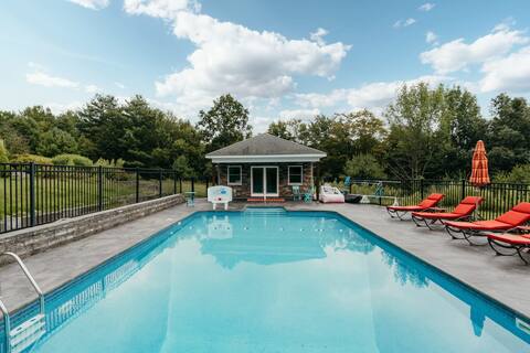 Hidden Ridge: Private Oasis w/ Pool, Hot Tub+Views