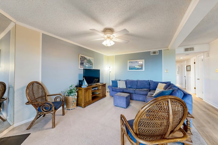 Cozy Condo: Pool, Wifi & In-unit Laundry! - オーシャン・シティ, MD