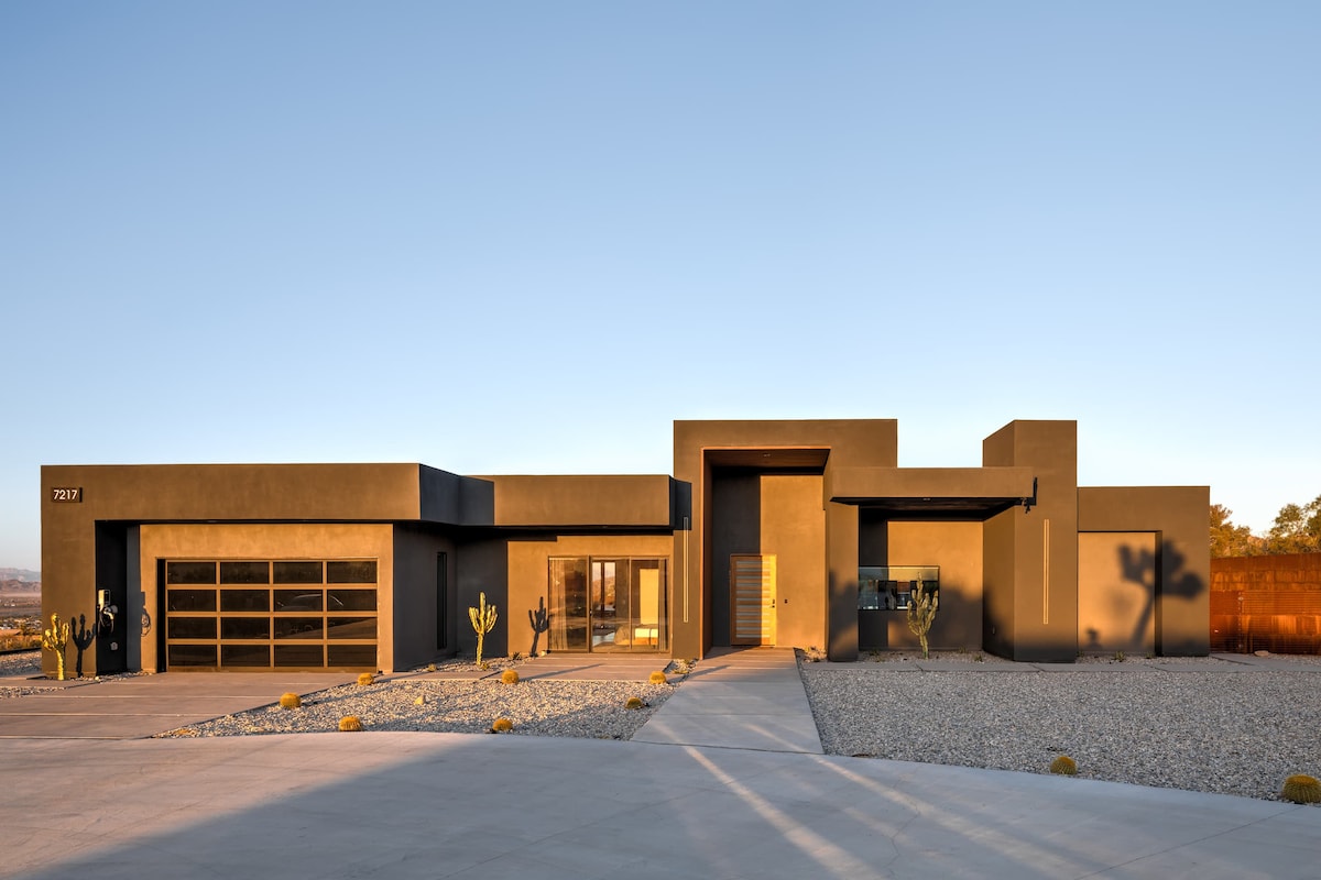 Desert Mirage-Pool/Spa/Golf/Pickleball-EVCharger/ - Houses for