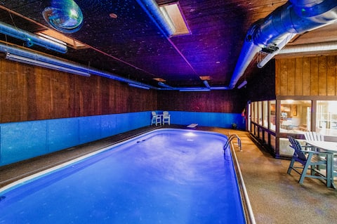Skyline Villa Indoor Pool