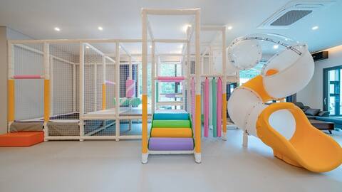 Premium with spacious water parks and water features