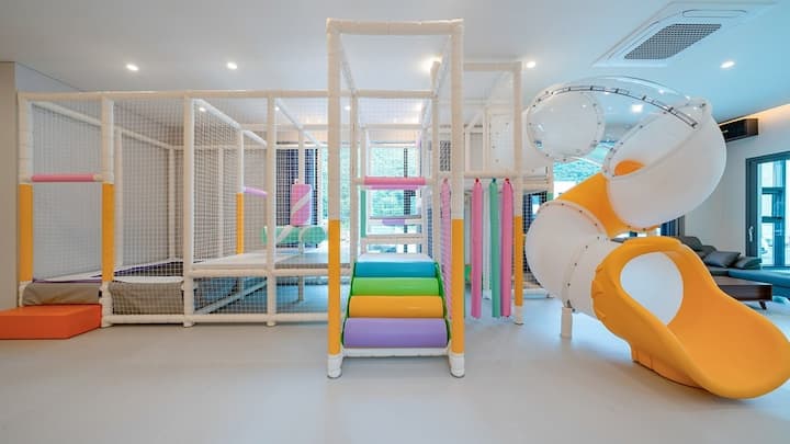 Premium with spacious water parks and water features
