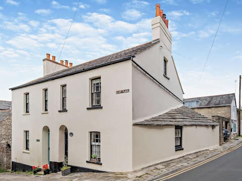 3 Bed in Swanage (IC098)