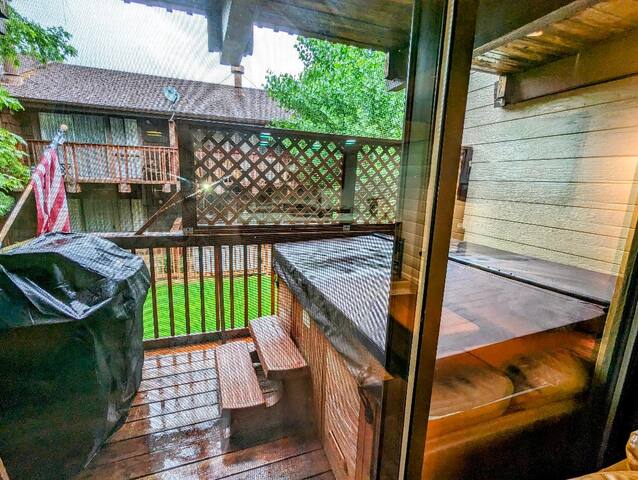 Snow Summit Townhouse Rentals & Sales managed Airbnb listing 3