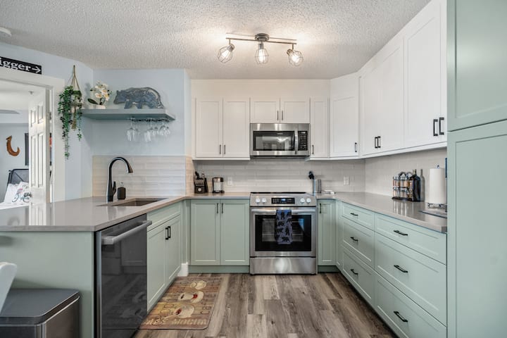 Woodland Haven | Hot Tub | Pool | Central - Invermere