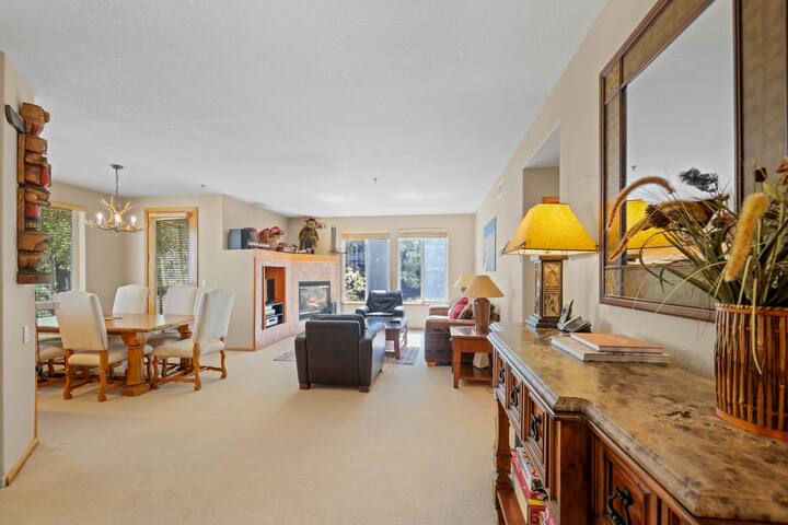 Palisades Tahoe Lodge Rentals managed Airbnb listing 3
