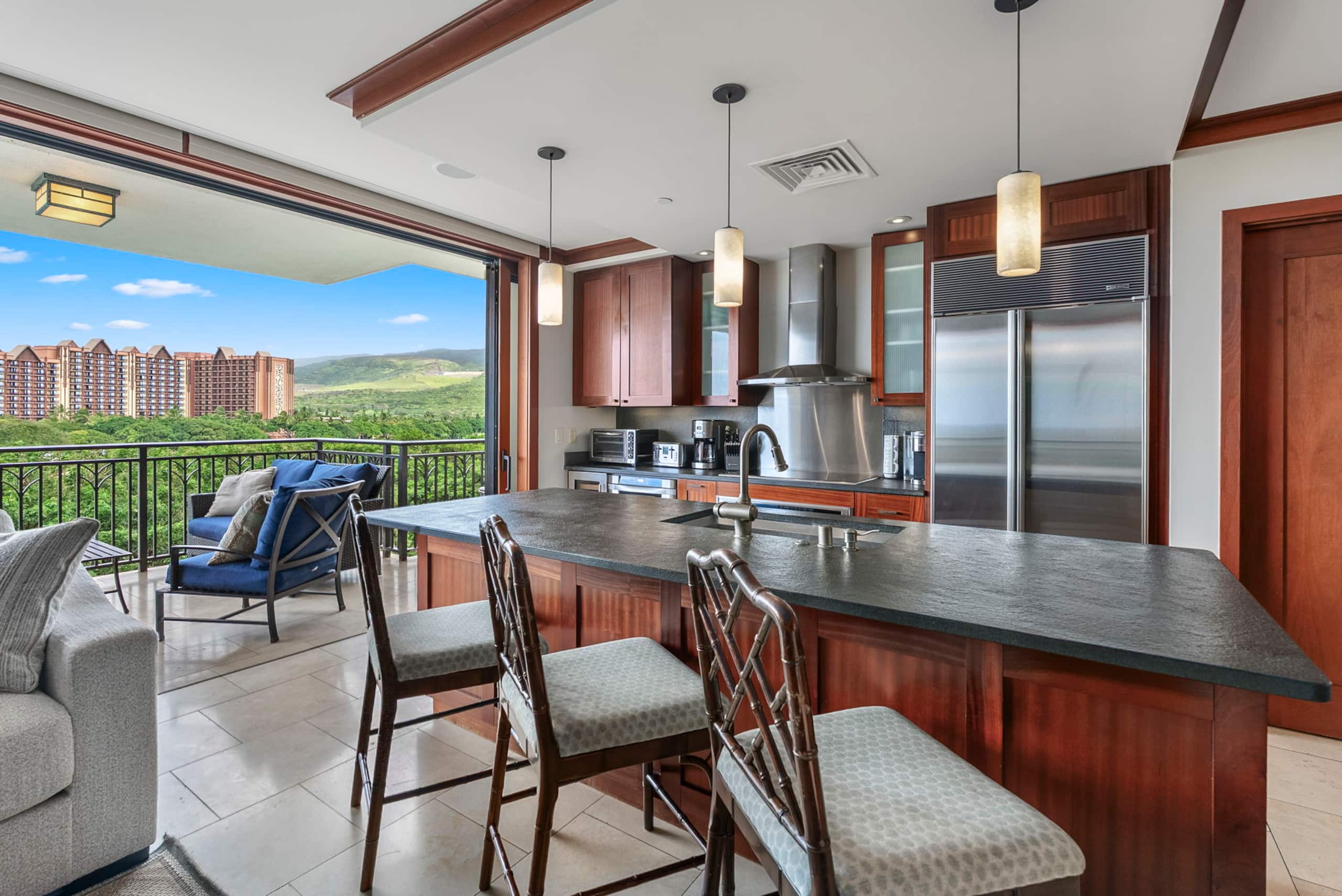 Condo in Kapolei · ★4.86 · 3 bedrooms · 4 beds · 3 shared baths - Image 11