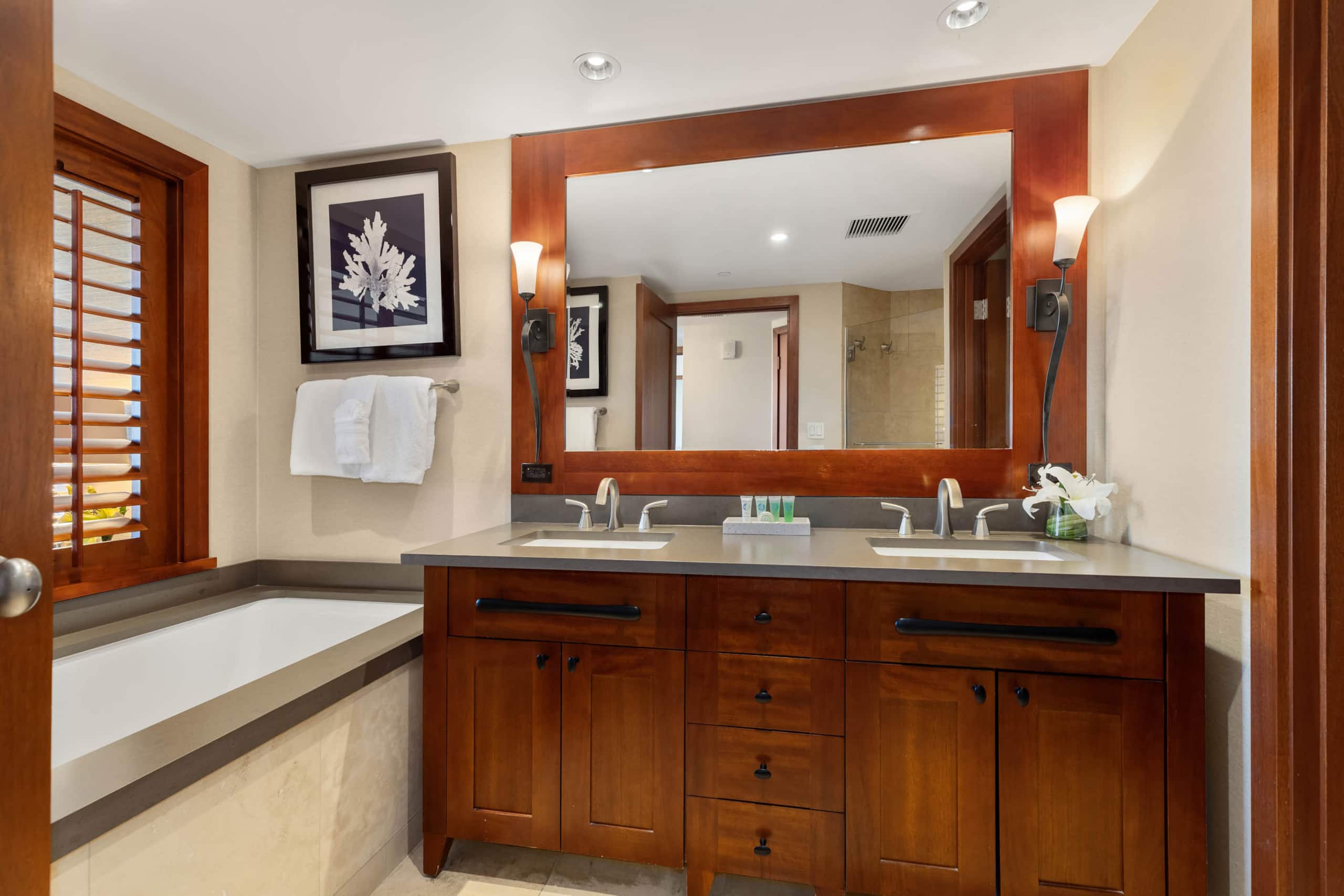 Condo in Kapolei · ★4.86 · 3 bedrooms · 4 beds · 3 shared baths - Image 19