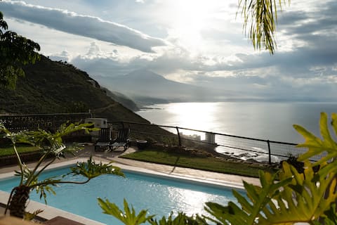 Villa with Ocean Views and Heated Pool