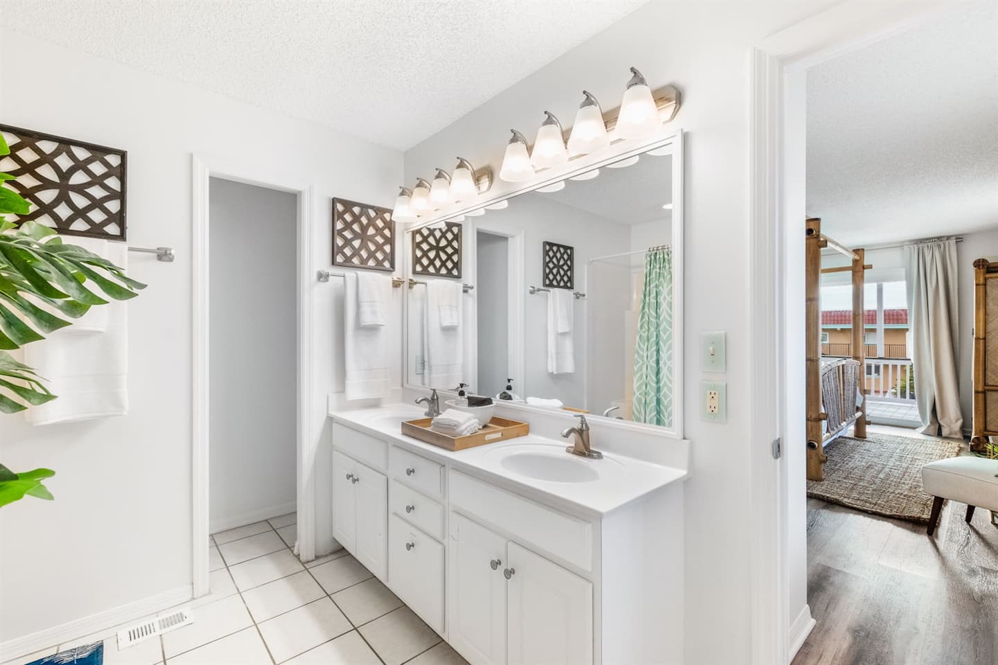 Double vanity