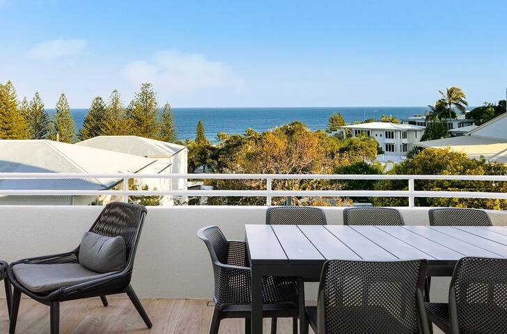 11 Cote D’Azure– Magnificent Ocean Views gallery image 3