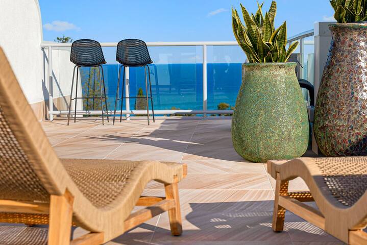 11 Cote D’Azure– Magnificent Ocean Views