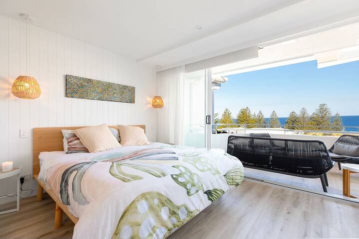 11 Cote D’Azure– Magnificent Ocean Views gallery image 5