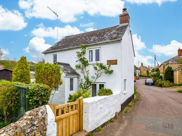 1 Bed In Bridport (Oc-dc085) - Burton Bradstock