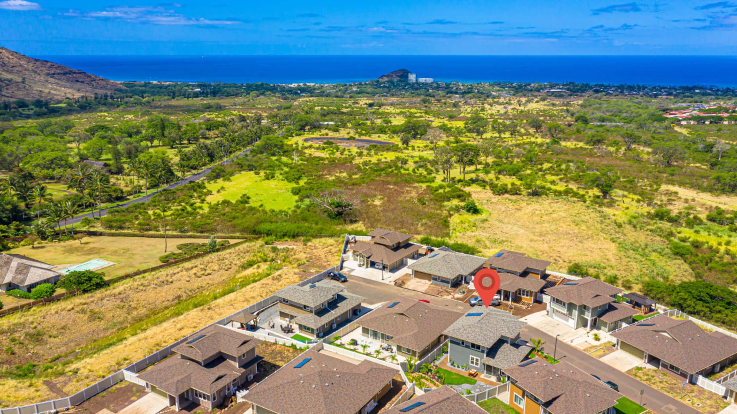 Home in Makaha Valley · ★4.99 · 4 bedrooms · 6 beds · 2.5 private baths - Image 54