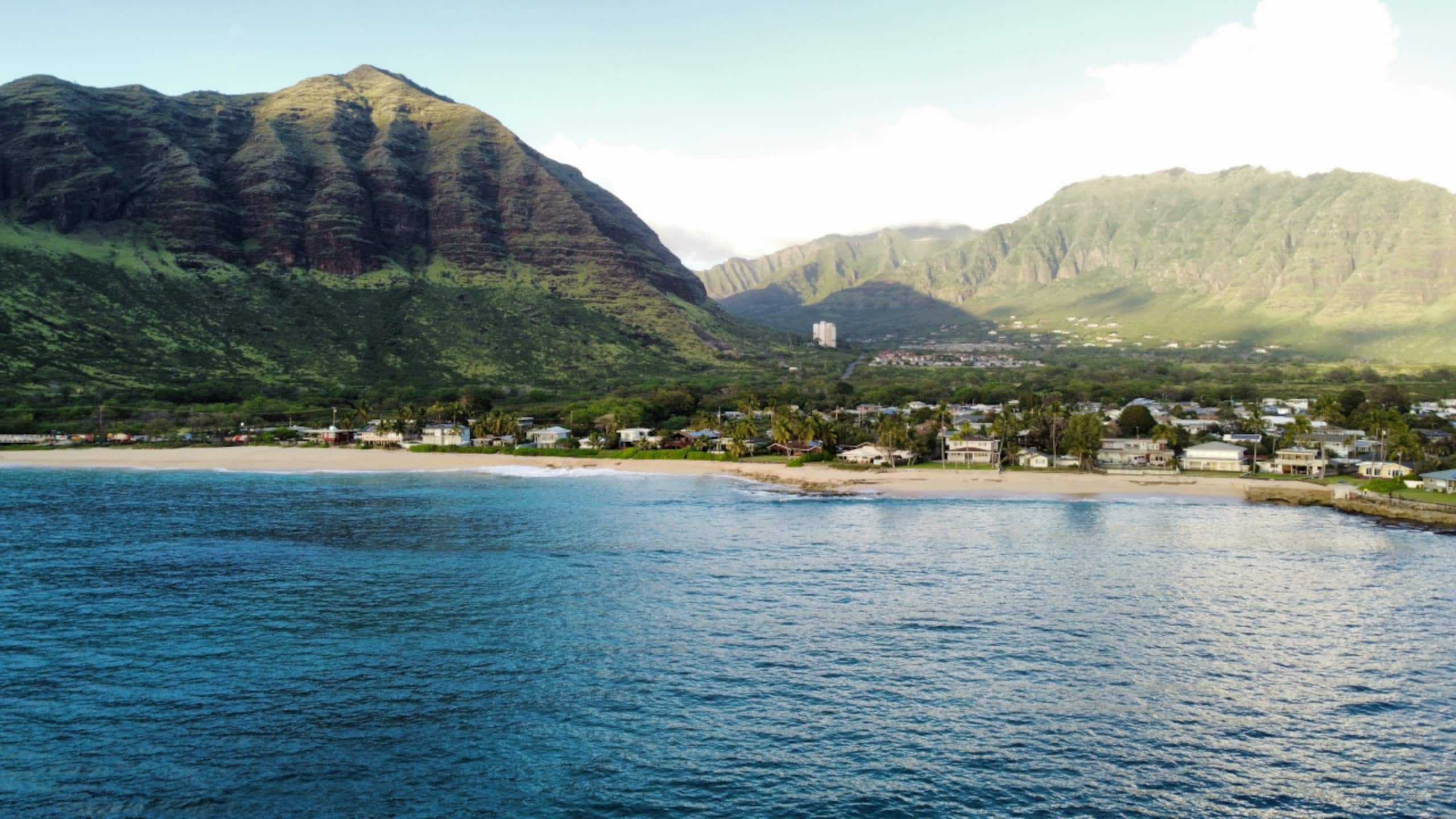 Home in Makaha Valley · ★4.99 · 4 bedrooms · 6 beds · 2.5 private baths - Image 66