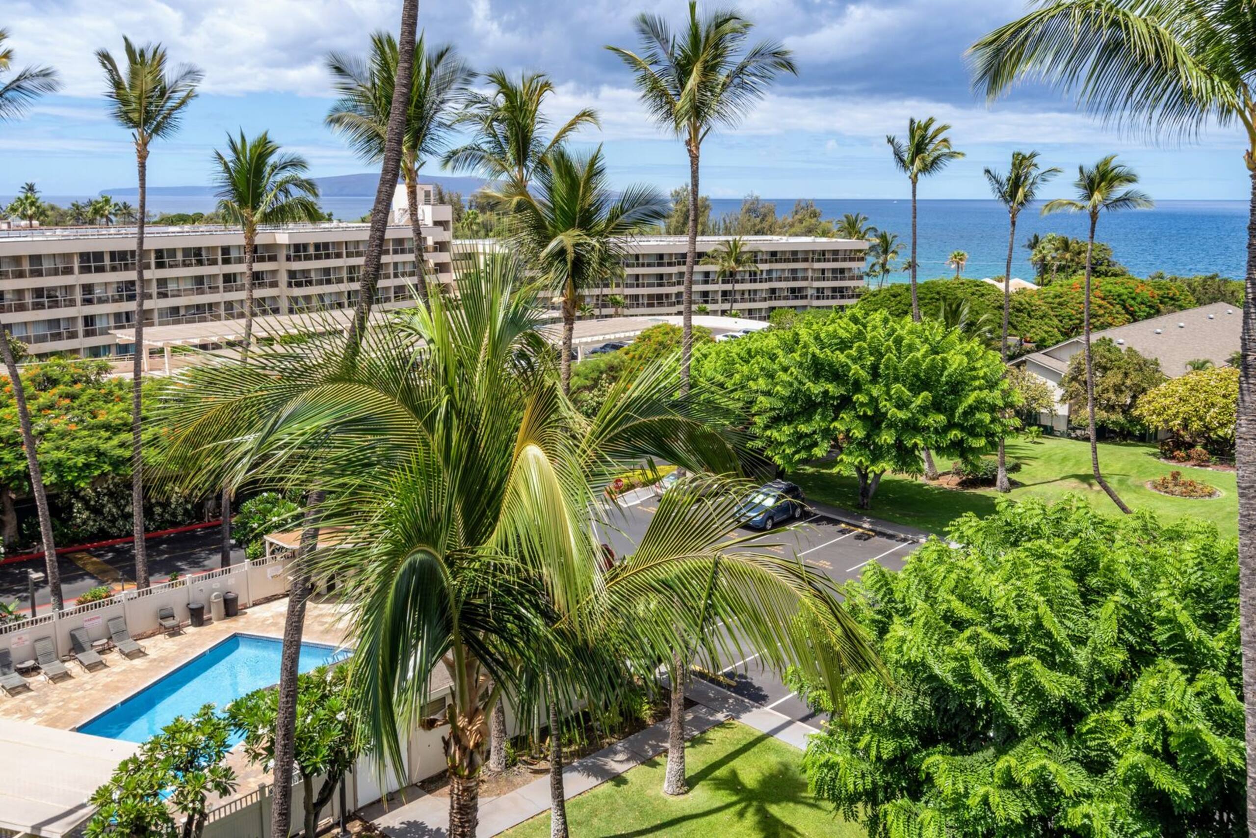 Condo in Kihei · ★4.74 · 1 bedroom · 2 beds · 1 bath - Image 47