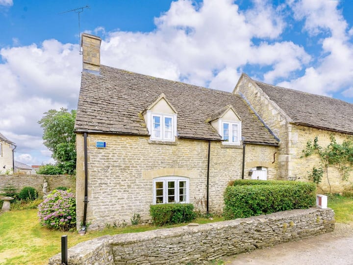 2 Bed In Lechlade (Oc-40192) - Lechlade