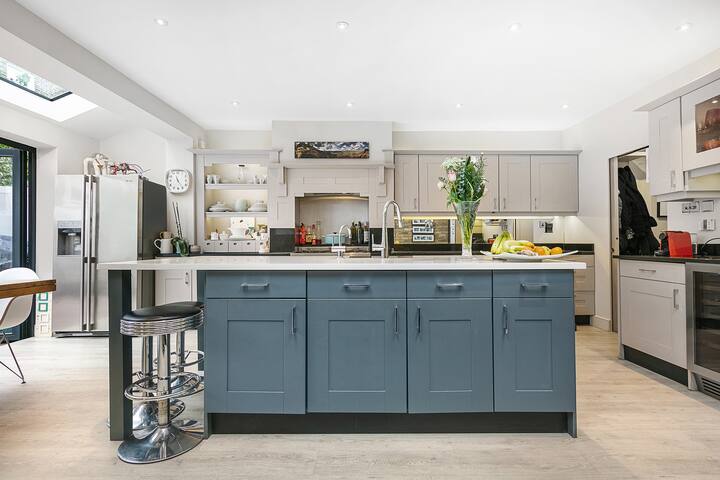 Meteor Street by Veeve gallery image 2