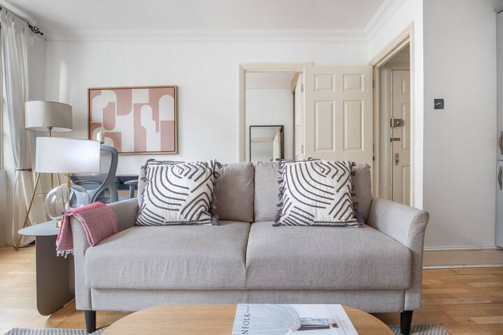 Blueground | Marylebone, near Regents & Wminster U gallery image 2