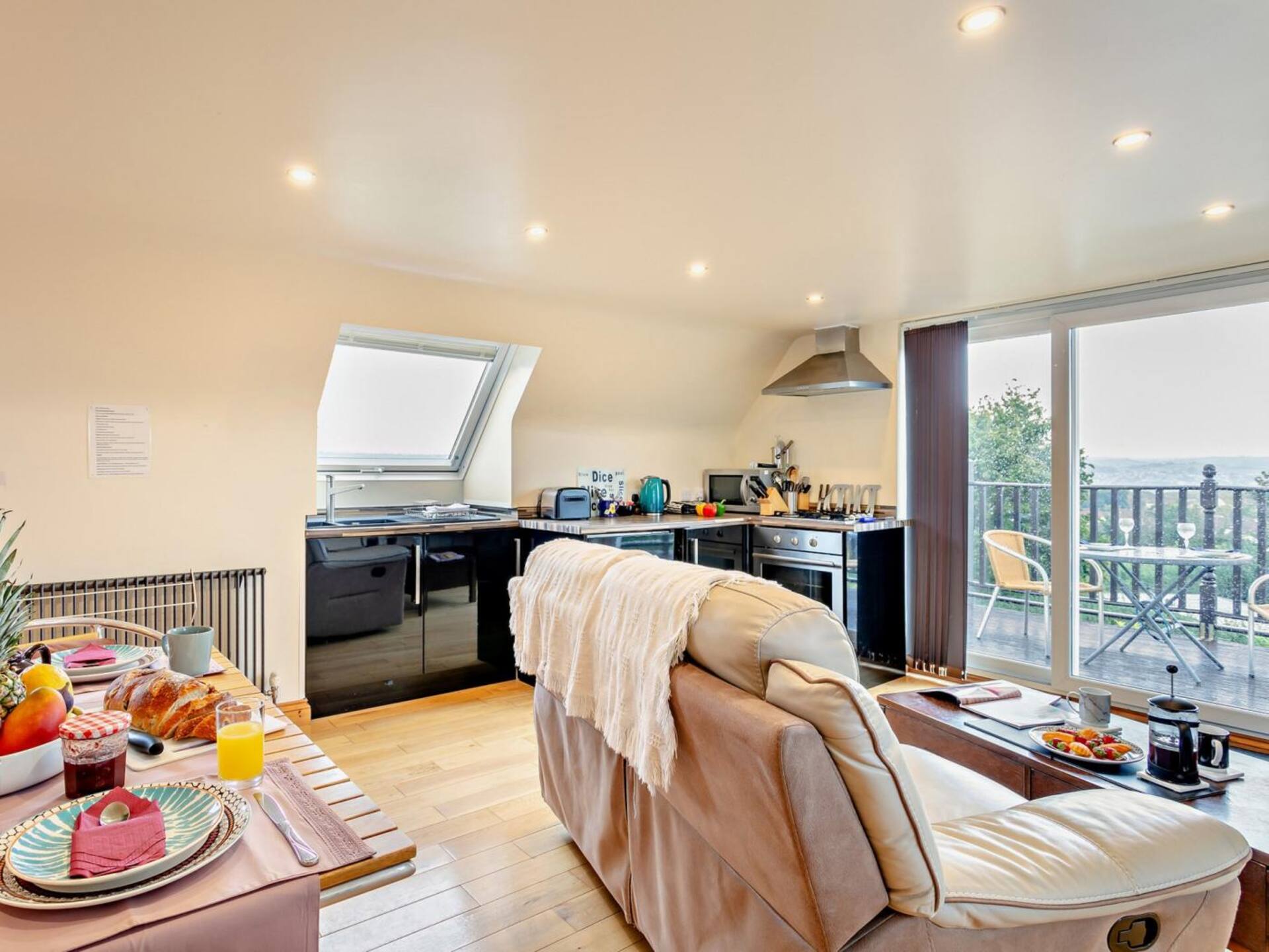 4 Bed in Barnstaple oc-eller