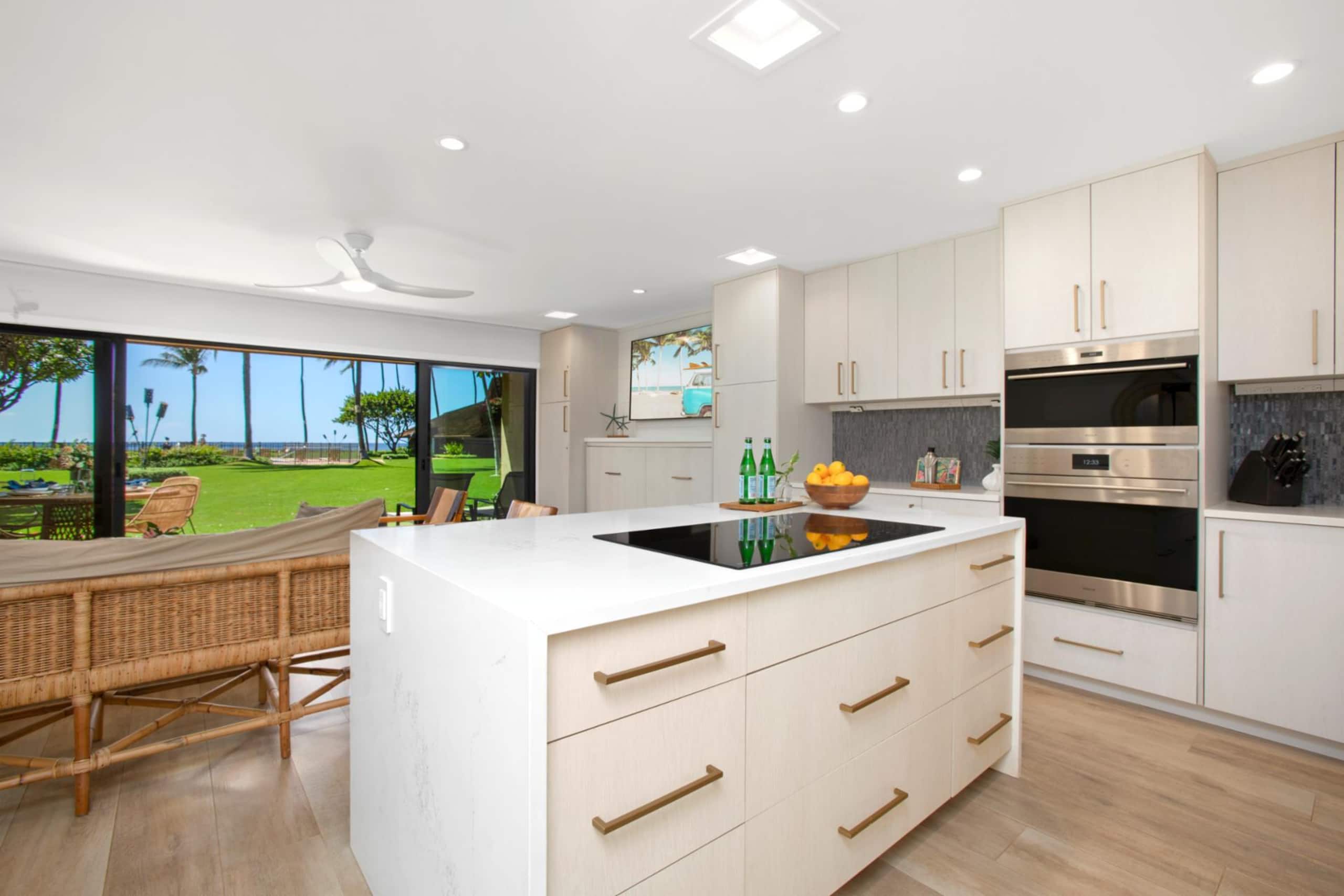 Condo in Kihei · ★4.88 · 1 bedroom · 2 beds · 1 bath - Image 11