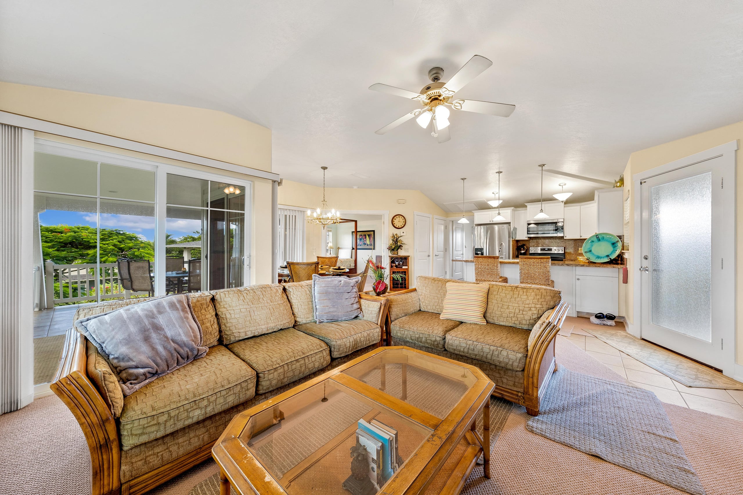 Plantation 722 in Princeville with AC - Photo 2