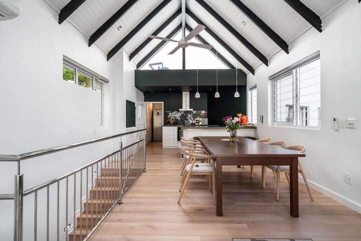 The Perfect Beach Hideaway with Backup power gallery image 5