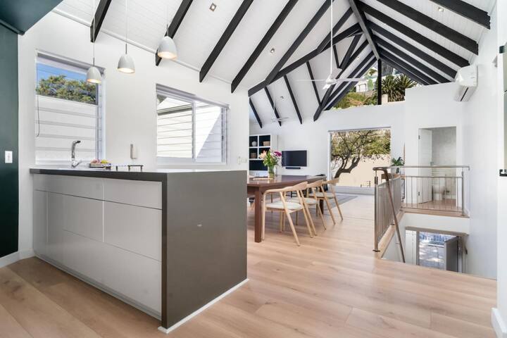 The Perfect Beach Hideaway with Backup power gallery image 4