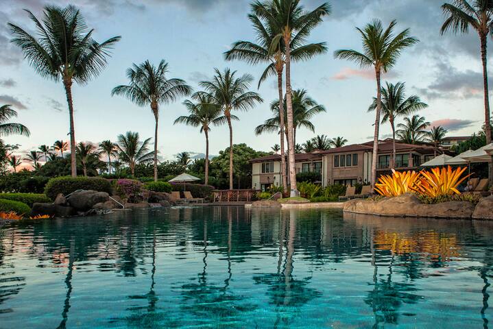 Luxury 3BR Wailea Beach Villa: Ocean Views & A/C gallery image 5
