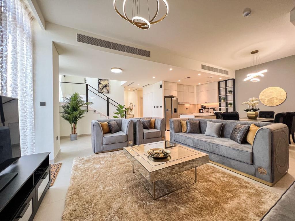 New Arabian Golfgrove Villa 3BR &Maid Private Pool - 2
