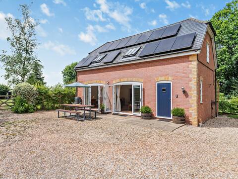 3 Bed in Sturminster Newton (RCORN)