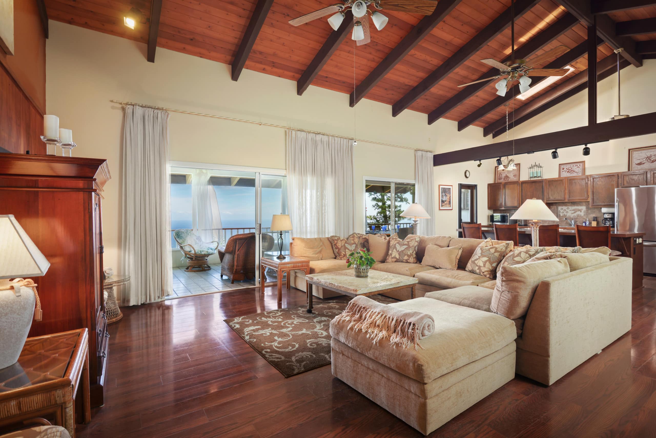 Home in Captain Cook · ★5.0 · 3 bedrooms · 4 beds · 2.5 baths - Photo 51