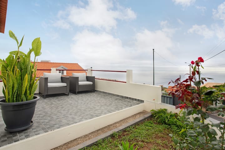 Simão House - Porto Moniz