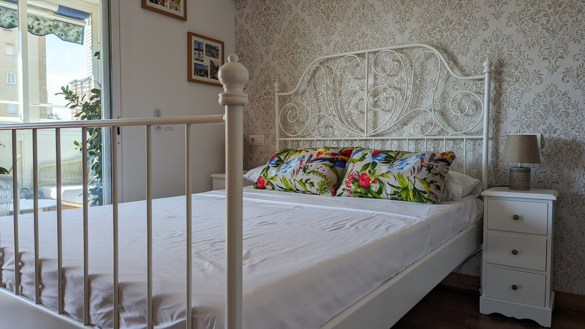 საძინებელი 1