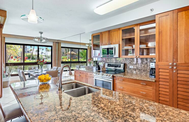 MRR: Kaanapali Ali’i Ground Floor 4BR+DEN gallery image 5