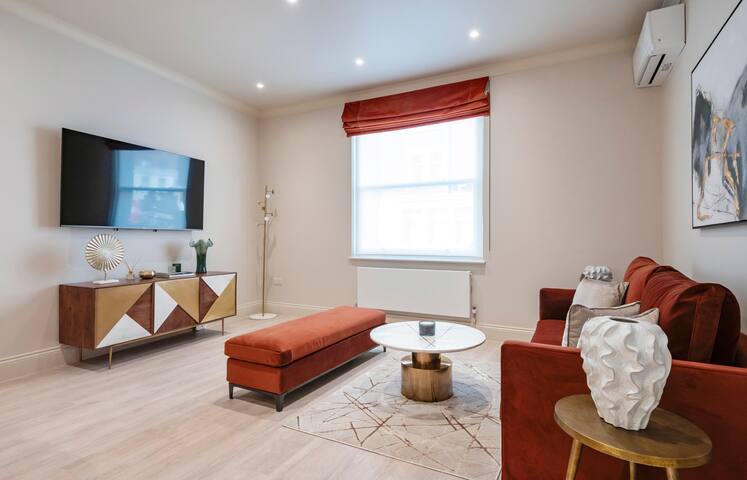 Marble Arch Suite 1 gallery image 3