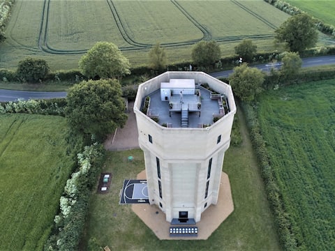 9 Bed in Woolverstone (62352)