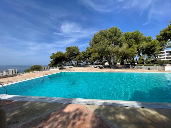 Cocon Lumineux Vue Mer Avec Piscine Athena Port - Bandol