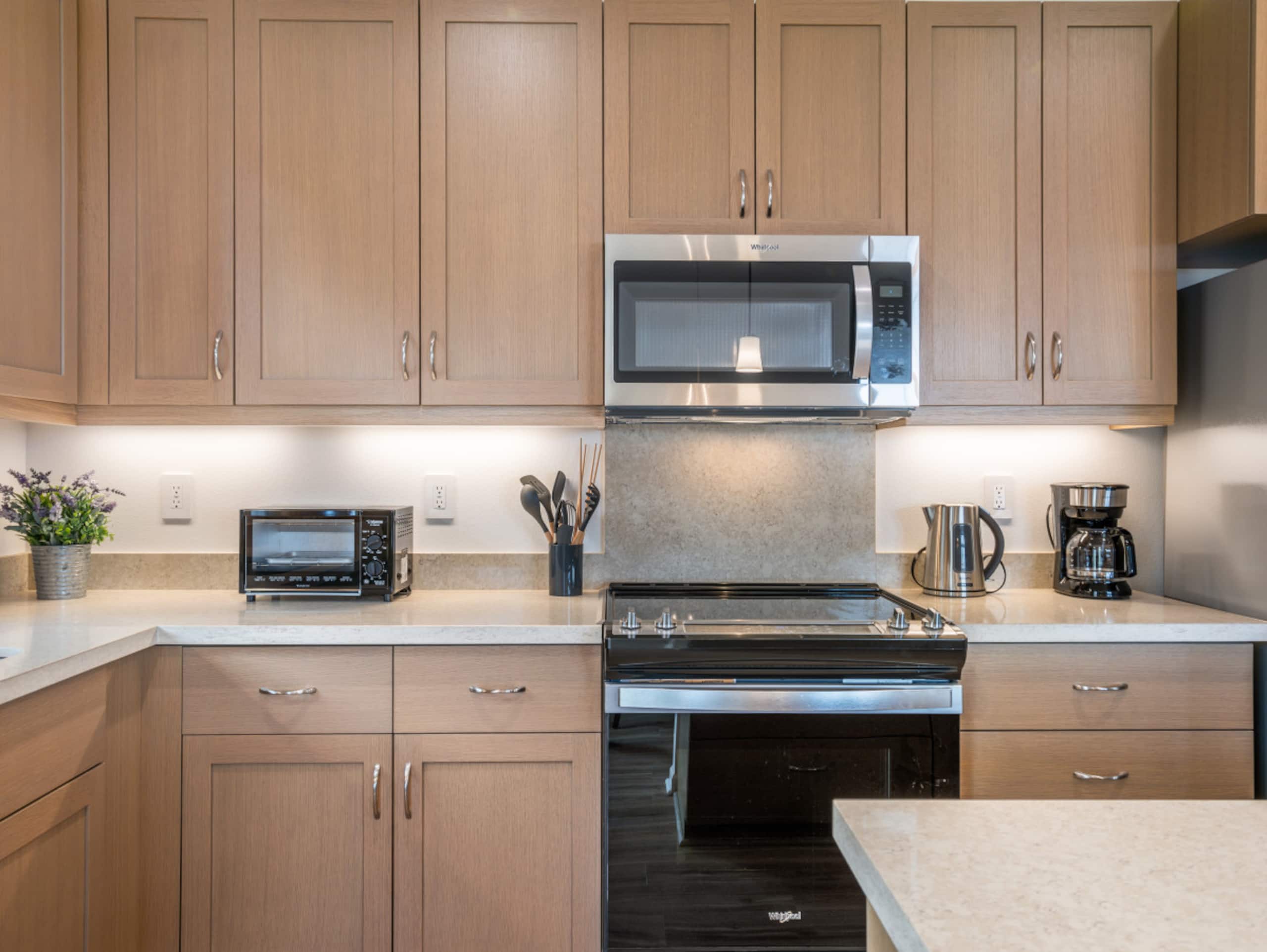 Home in Makaha Valley · ★4.95 · 3 bedrooms · 6 beds · 2 private baths - Image 24
