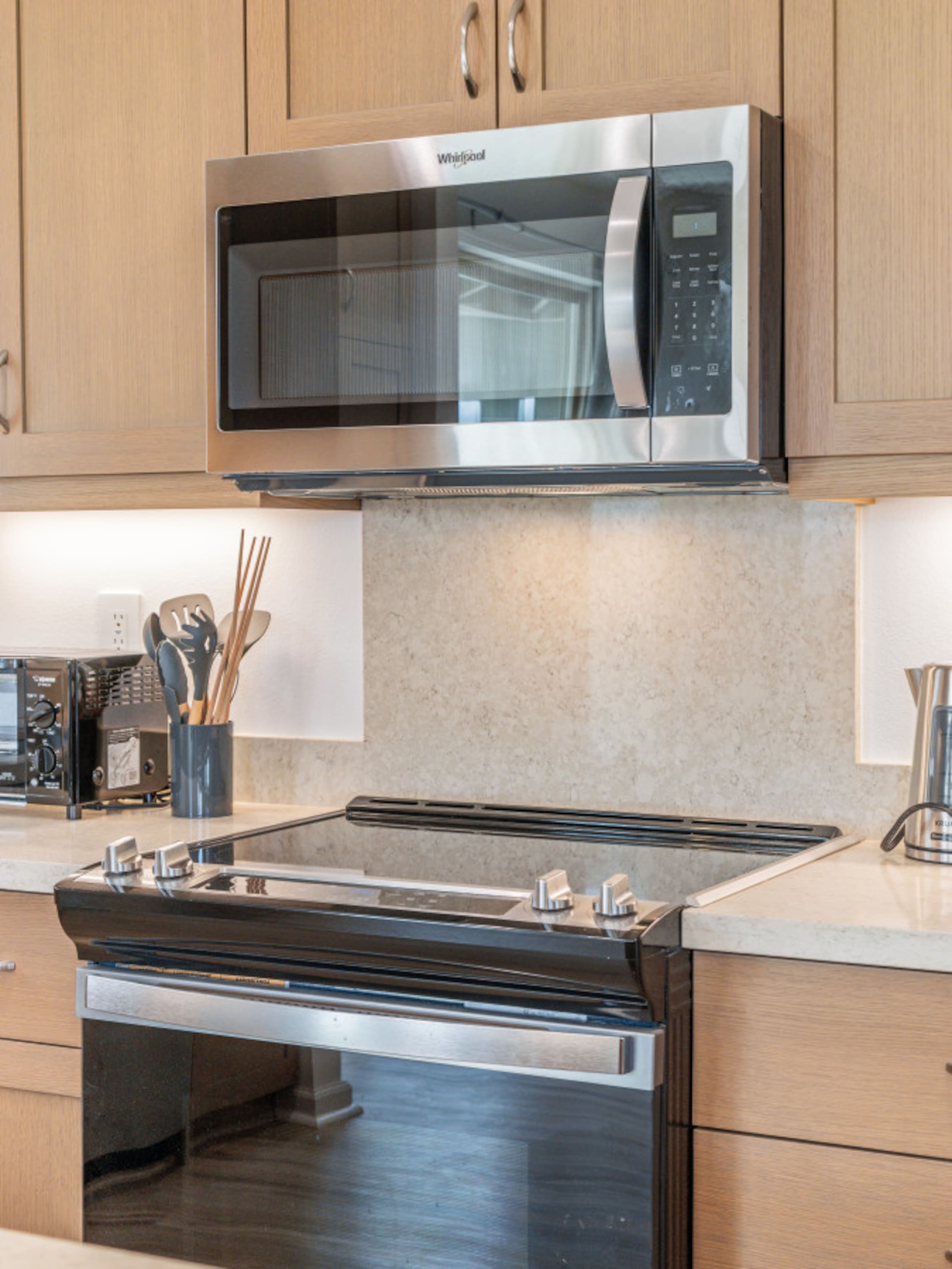 Home in Makaha Valley · ★4.95 · 3 bedrooms · 6 beds · 2 private baths - Image 26