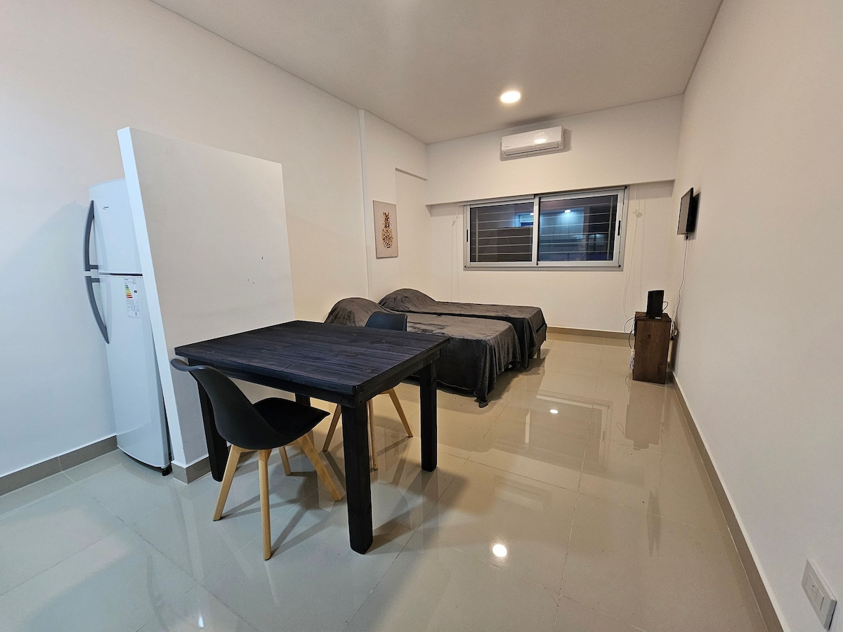 Квартира-студия 30 m² в Monserrat